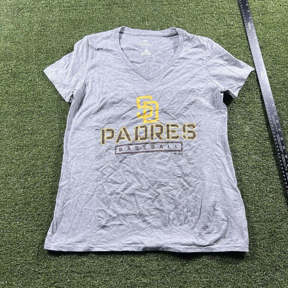 Women's Gray San Diego Padres M Short Sleeve V-Neck T-Shirt NWOT